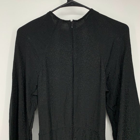 H&M Dress Black Leopard Print Jacquard Wide Sleeve Asymmetrical Midi - Picture 11 of 12